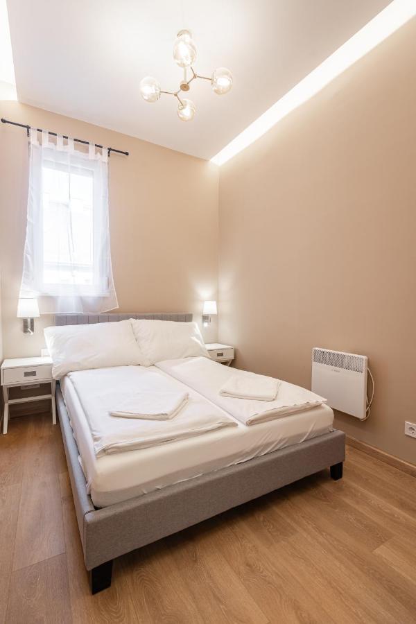 Kl31 - Central Residence - Klauzal Square By Bqa Boedapest Buitenkant foto